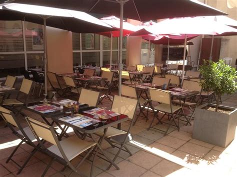 centre hermes draguignan|LA TERRASSE DE CHARLOTTE, Draguignan.